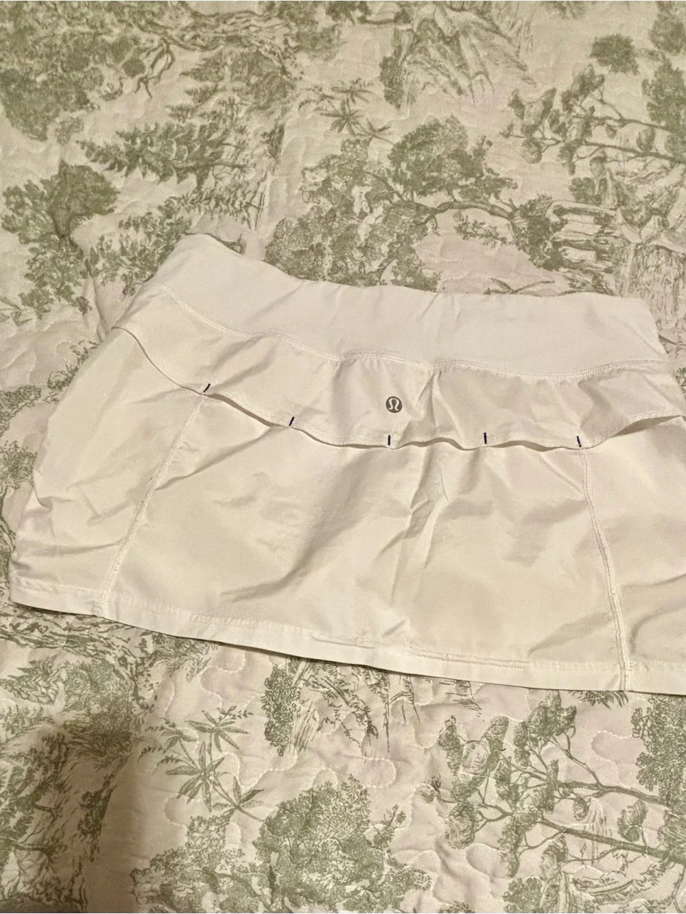 Vintage 2009 Lululemon sz 8 skirt skort white side ruche y2k retro athleisure